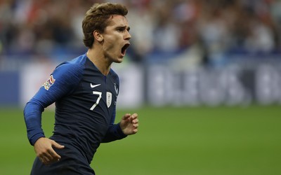 有球电竞热议-拉菲尼亚当选全场最佳无悬念